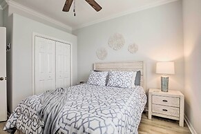 Heated Pool/spa & Dock: Apollo Beach Home on Canal