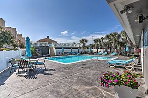 Refreshing Galveston Condo w/ 2 Balconies!