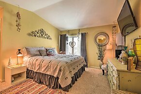 Refreshing Galveston Condo w/ 2 Balconies!