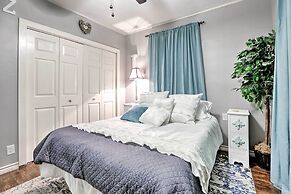 Historic Galveston Home: Walkable Neighborhood!