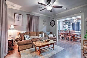 Historic Galveston Home: Walkable Neighborhood!