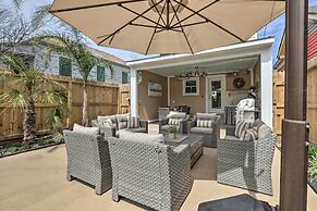 Walk to Beach: Home in Galveston!