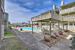 Galveston East End Condo w/ Pool < 1 Mi to Beach!