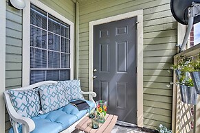 Galveston East End Condo w/ Pool < 1 Mi to Beach!