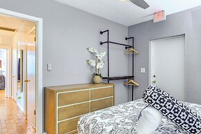 Cozy Gainesville Home ~ 1 Mi to University!