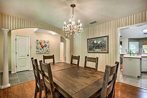 Charming Waldo Getaway Near Lake Santa Fe!