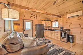 Serene Views: Quiet Farmhouse Cabin in Wisconsin!