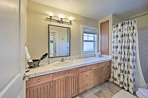 Princeville Condo w/ Mountain & Golf Course Views!