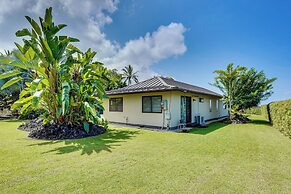 Kona Coast Hideaway w/ Patio & Pacific Ocean Views