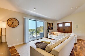 Kona Coast Hideaway w/ Patio & Pacific Ocean Views