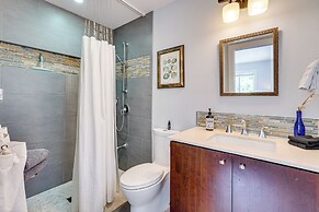 Kona Coast Hideaway w/ Patio & Pacific Ocean Views