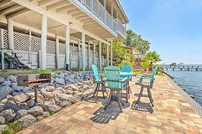Bayfront Niceville Getaway w/ Private Dock!