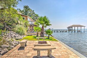 Bayfront Niceville Getaway w/ Private Dock!