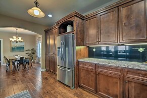 Luxe Canyon Lake Home w/ Gorgeous Lake Views!