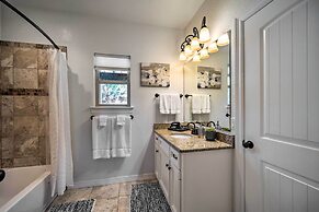 Luxe Canyon Lake Home w/ Gorgeous Lake Views!