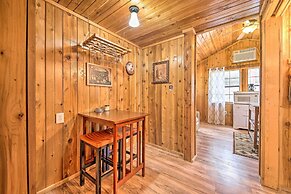 Couples Cabin w/ Luxury Deck, 1 Mi to Canyon Lake!