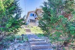 Canyon Lake Retreat w/ Hot Tub, Decks & Lake Views