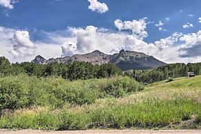 Solar-powered Home w/ Mtn Views 33 Mi to Telluride