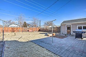 Adventure Home Base - 7 Blocks to Downtown!