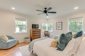 Fayetteville Home ~ 2 Blocks to Dickson Street!