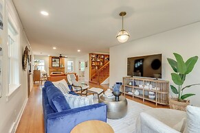 Fayetteville Home ~ 2 Blocks to Dickson Street!