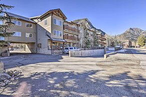 Frisco Condo w/ Balcony: 7 Mi to Copper Mountain!