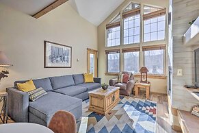 Frisco Condo w/ Balcony: 7 Mi to Copper Mountain!