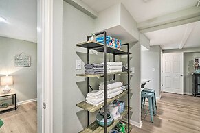 1 Mi to Seawall: Dog-friendly Galveston Home!