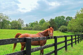 Salt Point Guest House on Working Horse Farm!