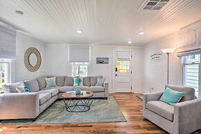 Walk to The Strand: Historic Galveston Home!