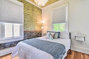 Walk to The Strand: Historic Galveston Home!