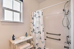 Walk to Beach: Colorful Home w/ Patio in Galveston