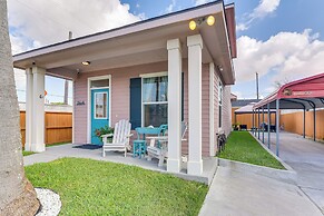 Walk to Beach: Colorful Home w/ Patio in Galveston