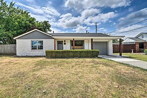 OKC Home: Walk to Restaurants & Lake Hefner!