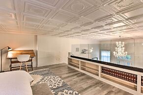 Walk to Arkansas River: Historic Palace Loft!