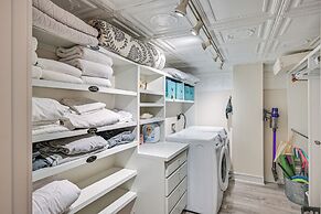 Walk to Arkansas River: Historic Palace Loft!