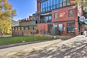 Walk to Arkansas River: Historic Palace Loft!