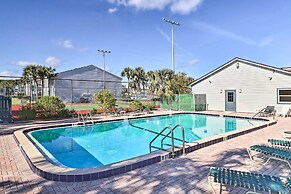 Florida Condo w/ Pool & Tennis: Walk to Beach!