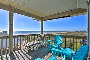 West Galveston Home ~ Steps From Terramar Beach!