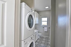 West Galveston Home ~ Steps From Terramar Beach!