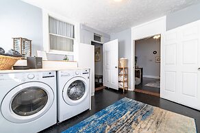 Galveston Victorian - Walk to the Strand & Beach