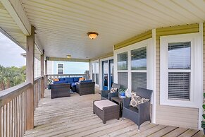 Entertainment Patio & Deck: Galveston Escape!