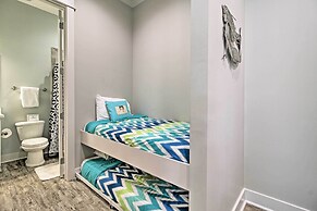 Gulf Shores Home w/ Shared Pool, 2 Blocks to Beach