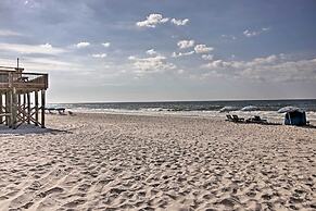 Gulf Shores Home w/ Shared Pool, 2 Blocks to Beach