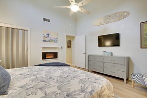 Walk to Pirates Beach - Luxe Galveston Home