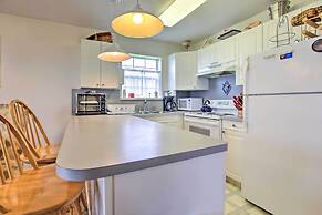 Waterfront Galveston Bay Retreat < 1 Mi to Beach!