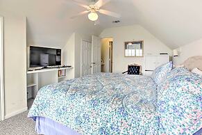 Waterfront Galveston Bay Retreat < 1 Mi to Beach!