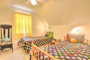 Waterfront Galveston Bay Retreat < 1 Mi to Beach!