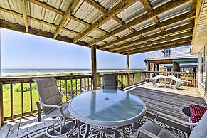 Galveston Beach House w/ Private Deck & Gulf Views