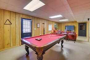 Waterfront Lay Lake Retreat w/ Dock & 3 Piers!